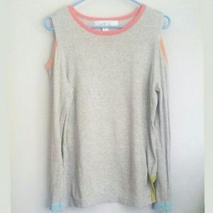 Cold Shoulder Top M/L